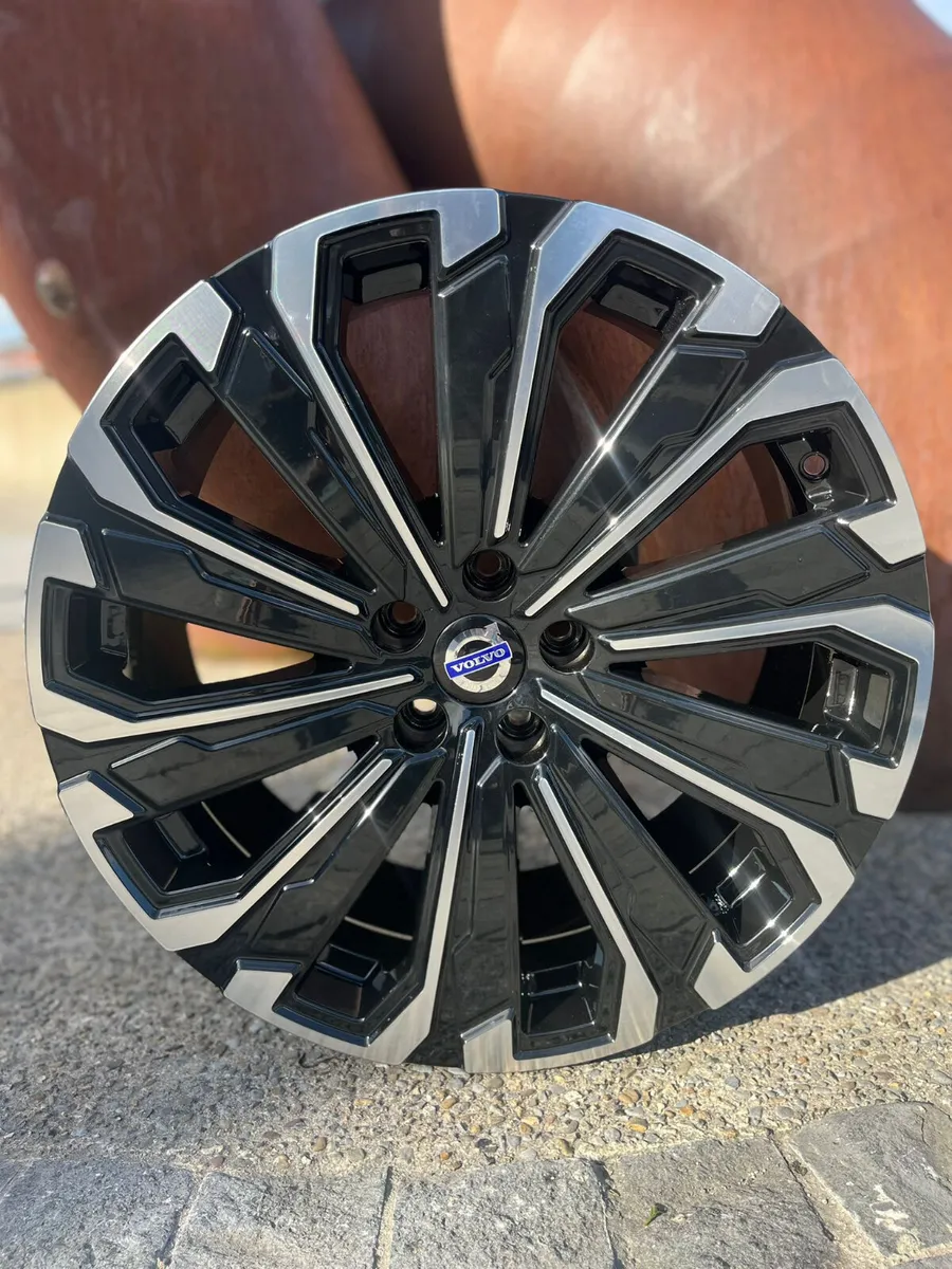 NEW 19'' Volvo rims - Image 2