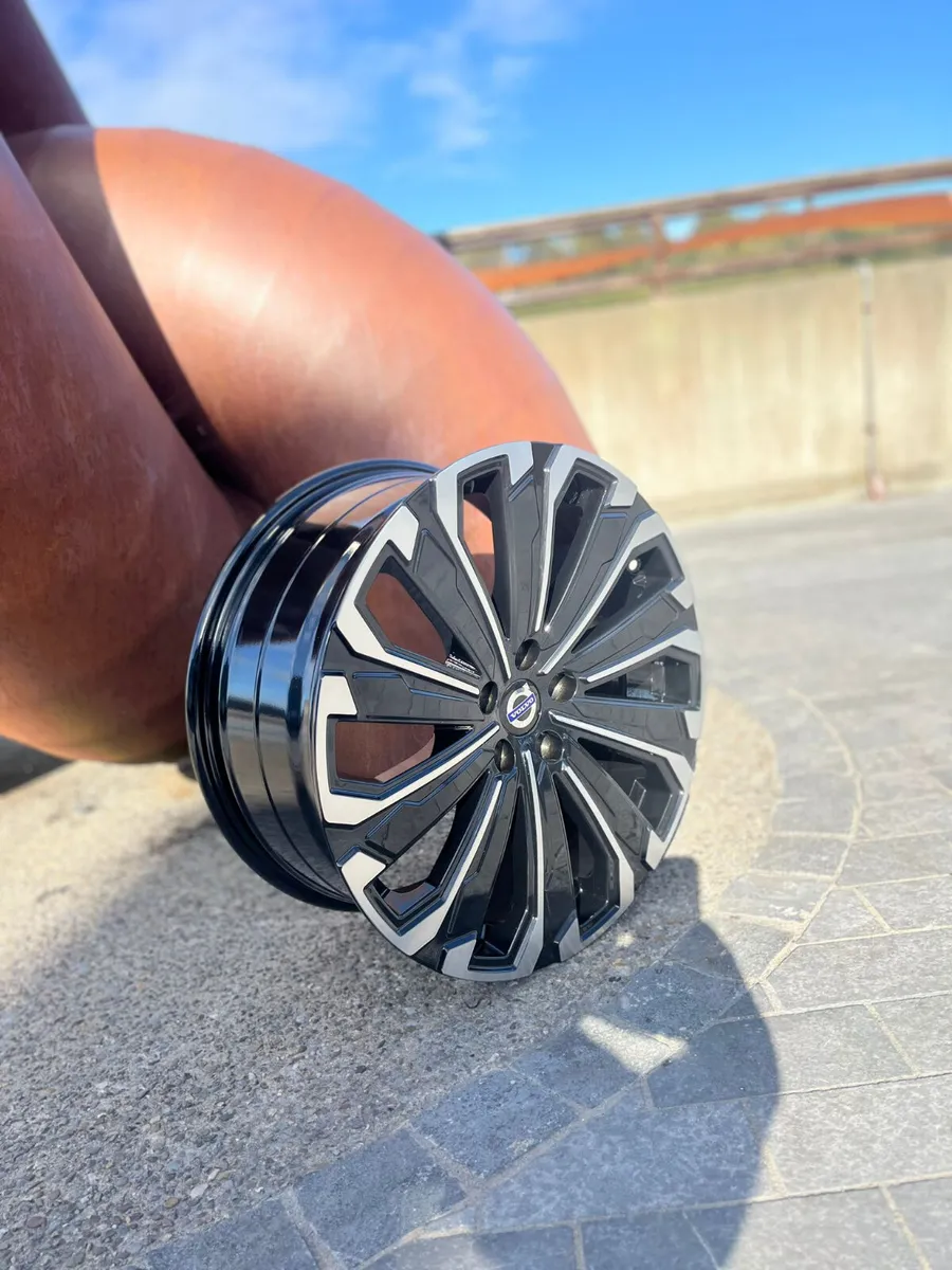 NEW 19'' Volvo rims - Image 3