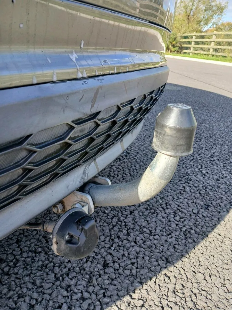 2.2 TDI NCT 08.26 TAX 03.26 TOW HITCH HIGH SPEC - Image 3