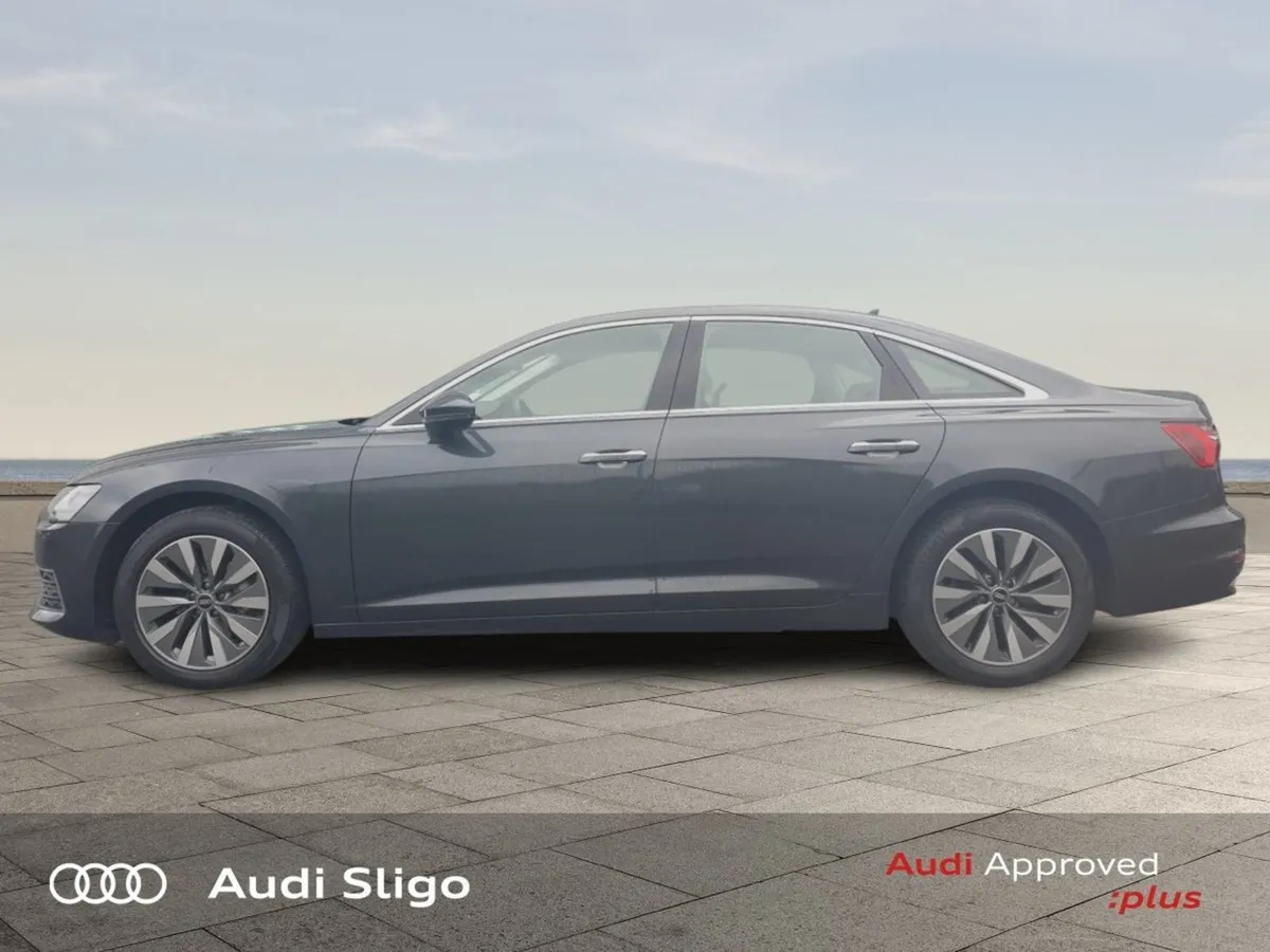 Audi A6 40tdi 204HP S Tronic SE - Rear Camera - Image 4