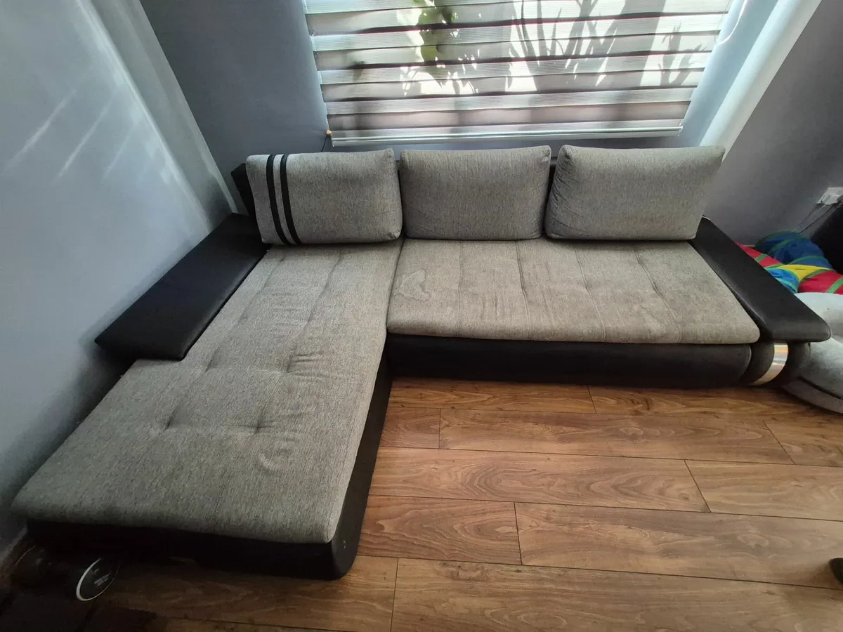 Corner sofa bed - Image 2