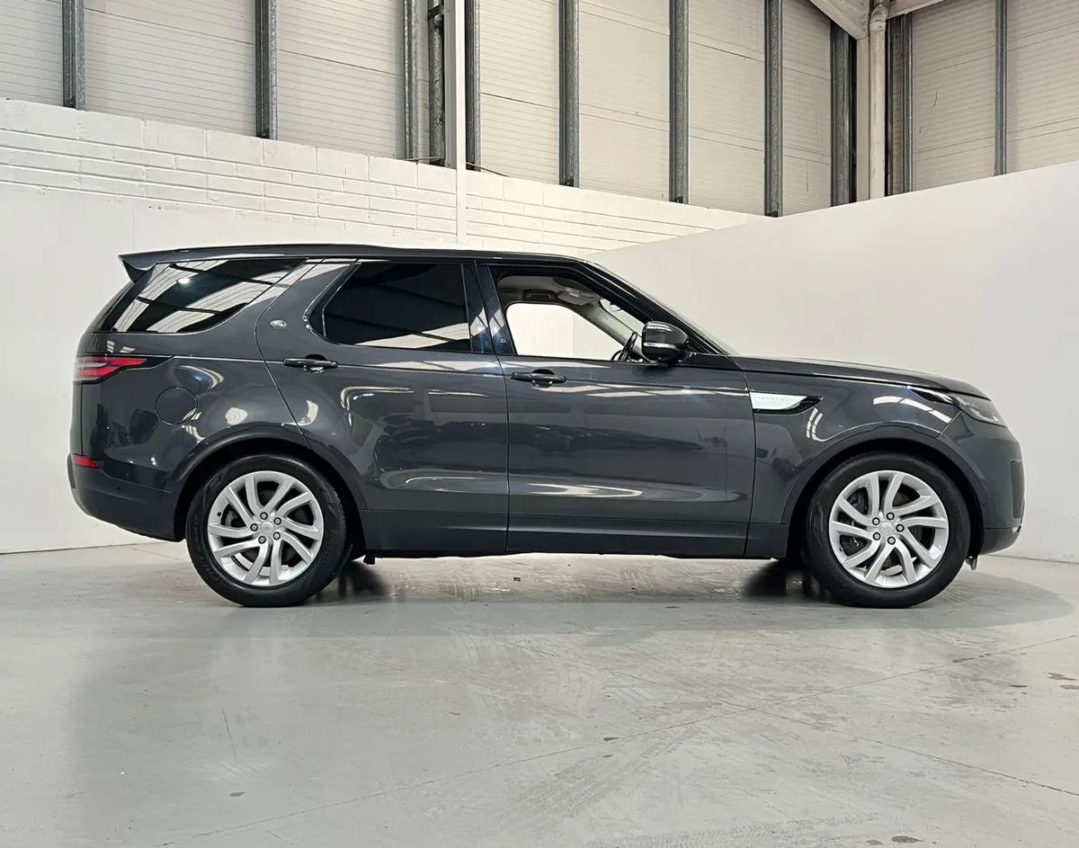 2019 Land Rover Discovery 5 3.0 HSE 2 Seat Com - Image 2