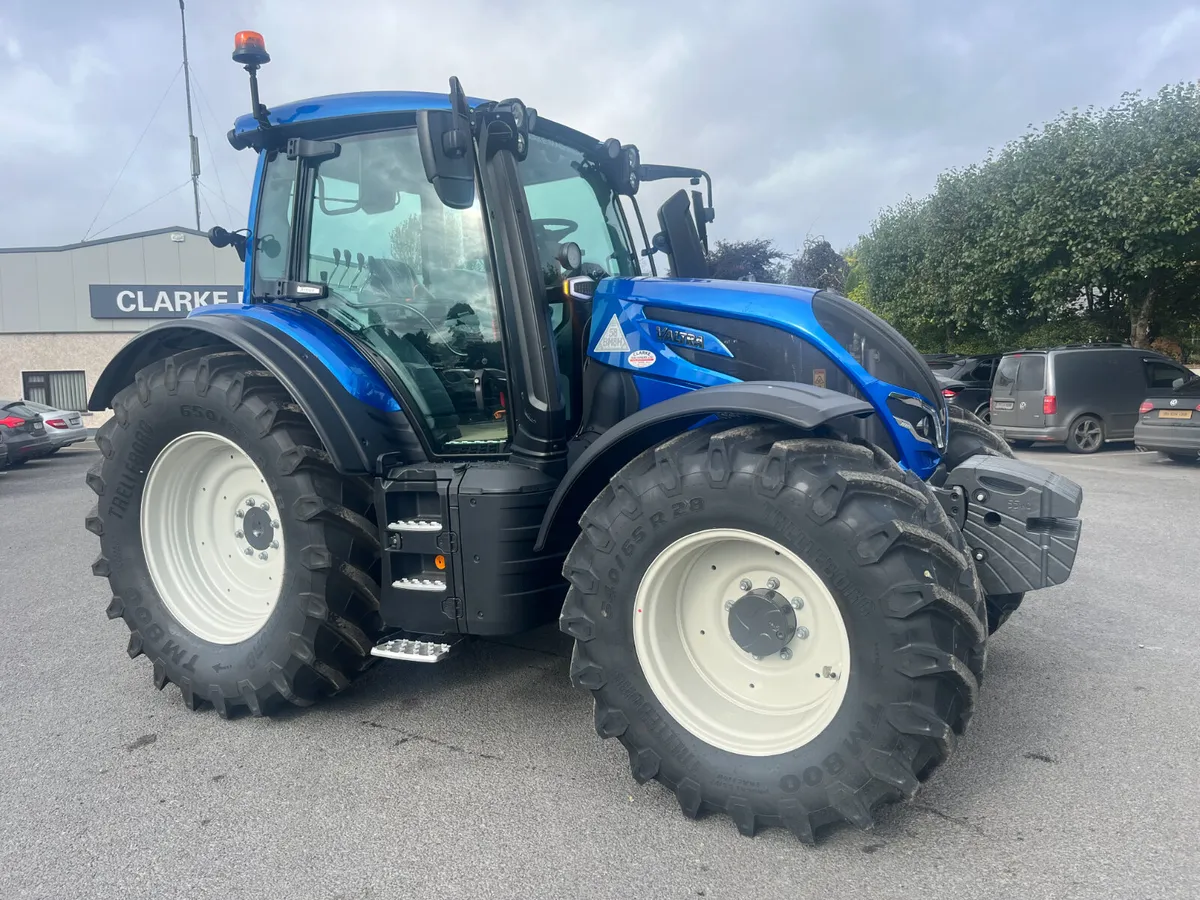 New Valtra N175 Active 💥0% Finance Available💥 - Image 3