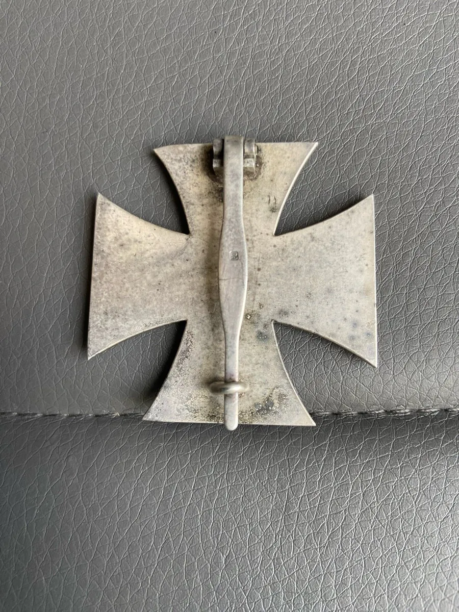 WW2 German First Class Cross - Image 2