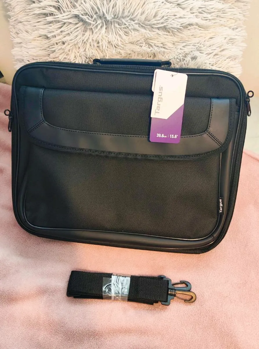 Targus Classic Clamshell Laptop Case Fits up to 15 - Image 1