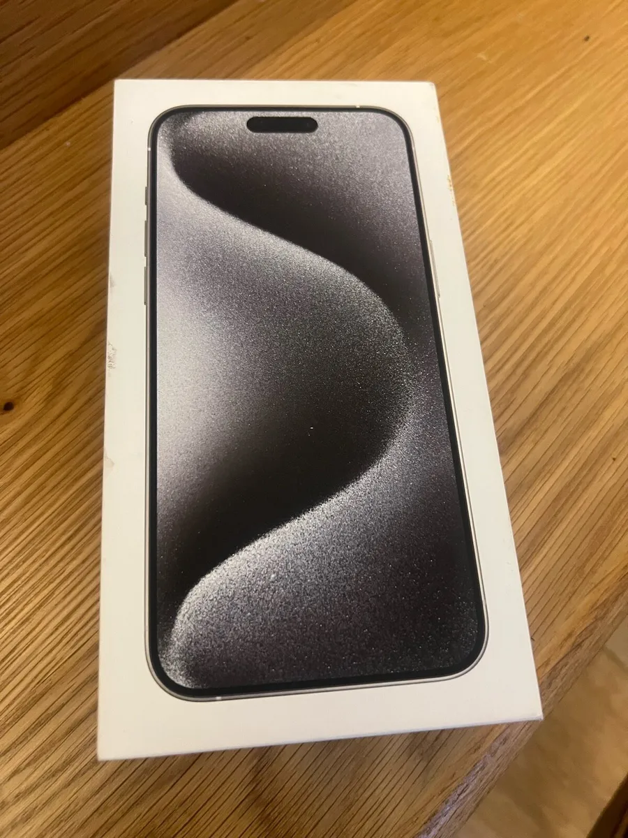 iPhone - Image 1