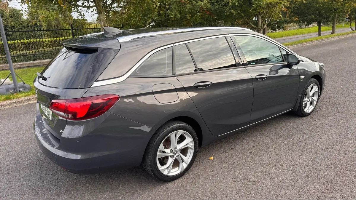 Opel Astra K Sports Tourer - Image 3