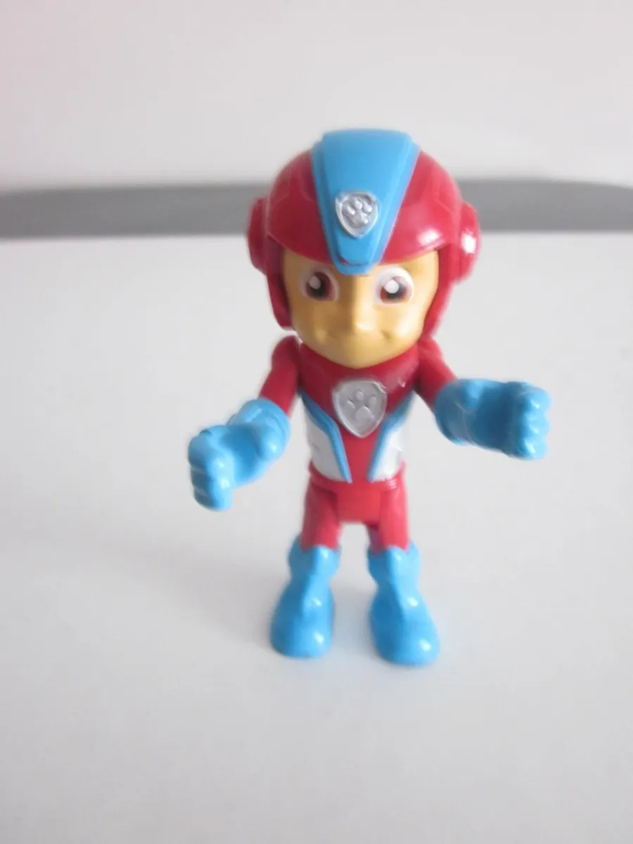 Paw Patrol Mighty Pups Jet Ryder Figure Red/Blue - Image 1