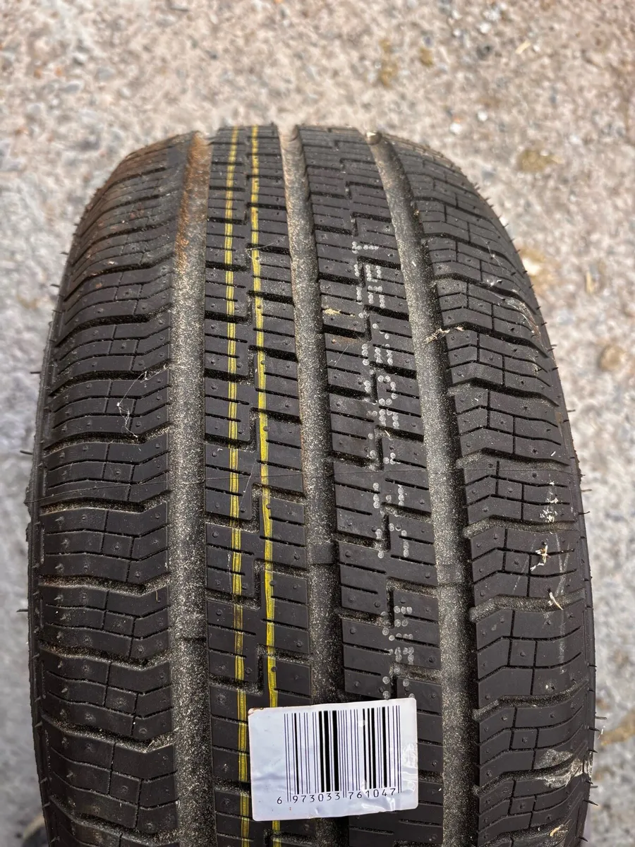 Trailer tyre - Image 1