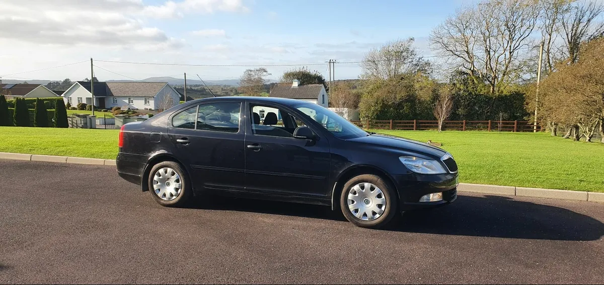 Skoda Octavia 2010 1 owner with low mileage - Image 1