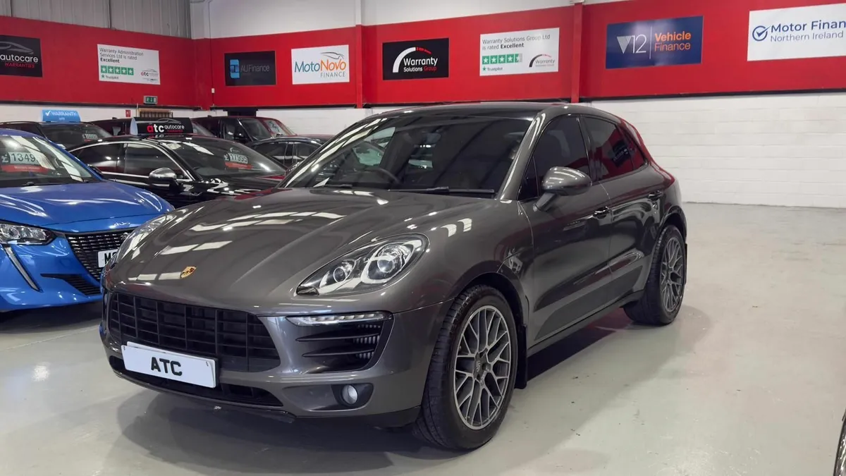 2014 Porsche Macan 3.0 V6 S PDK 4WD - Image 3
