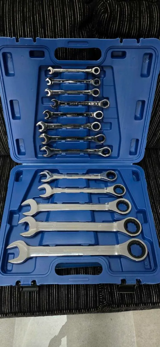 BIG BIG BIG SET OF spanners 🔧 - Image 3