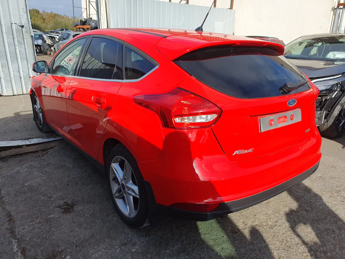 15 FORD FOCUS  1.0 P ECOBOOST FOR BREAKING - Image 4