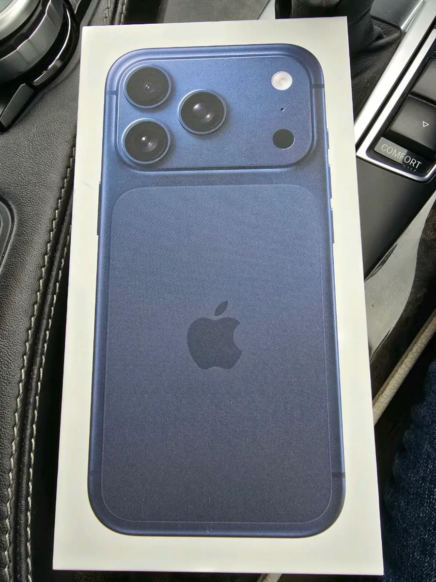 Iphone 17 Pro 256Gb deep blue - Image 1