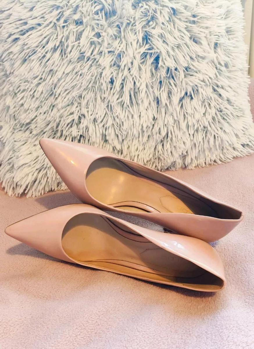 Aldo beige high heels size 6 - Image 4