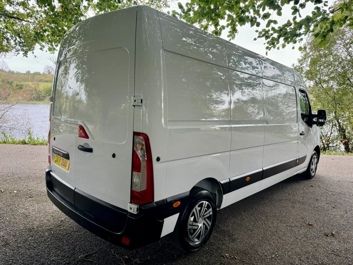 Late 2021 Renault Master Business (VRT€250) - Image 3