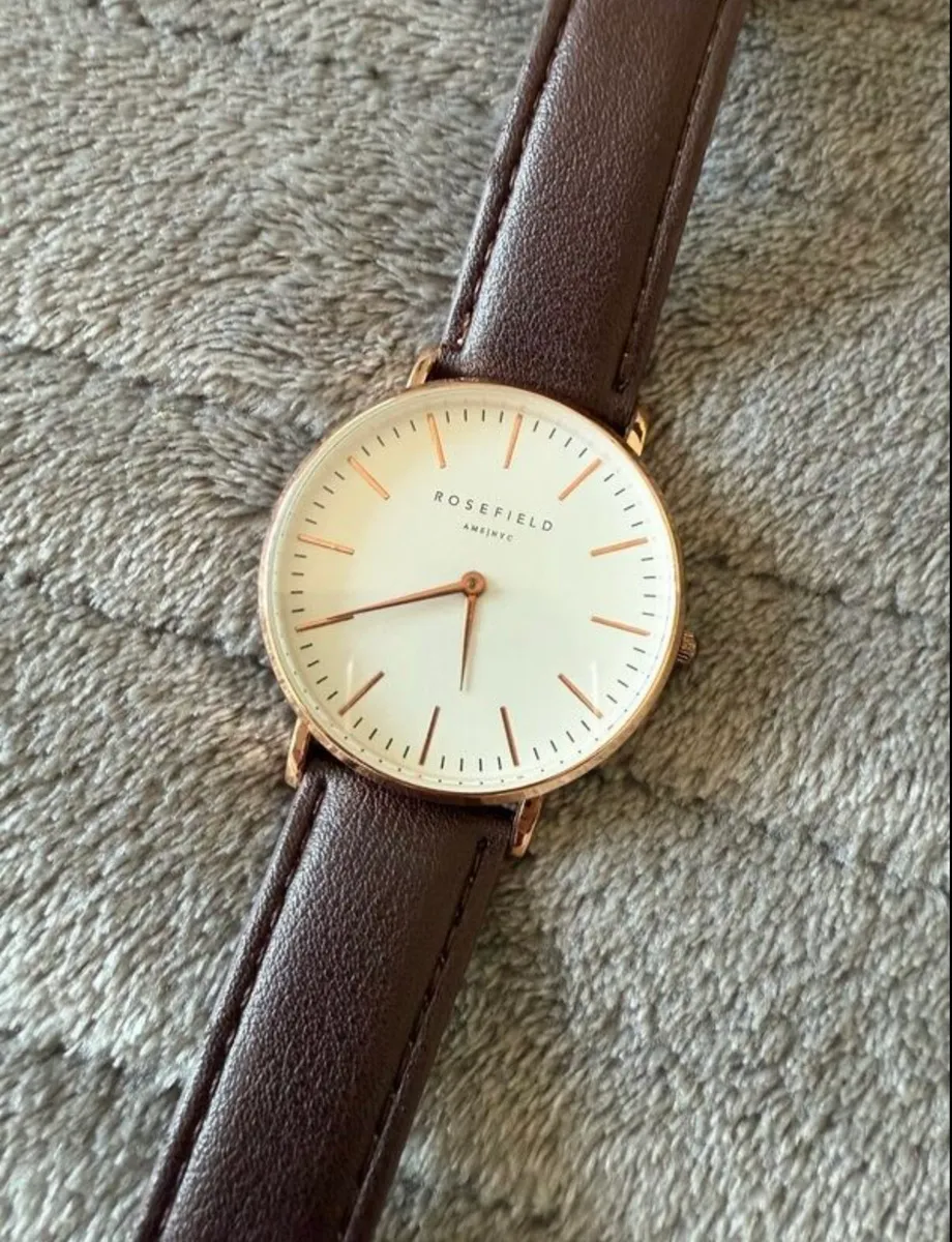 Rosefield unisex watch in perfect condition - Image 1