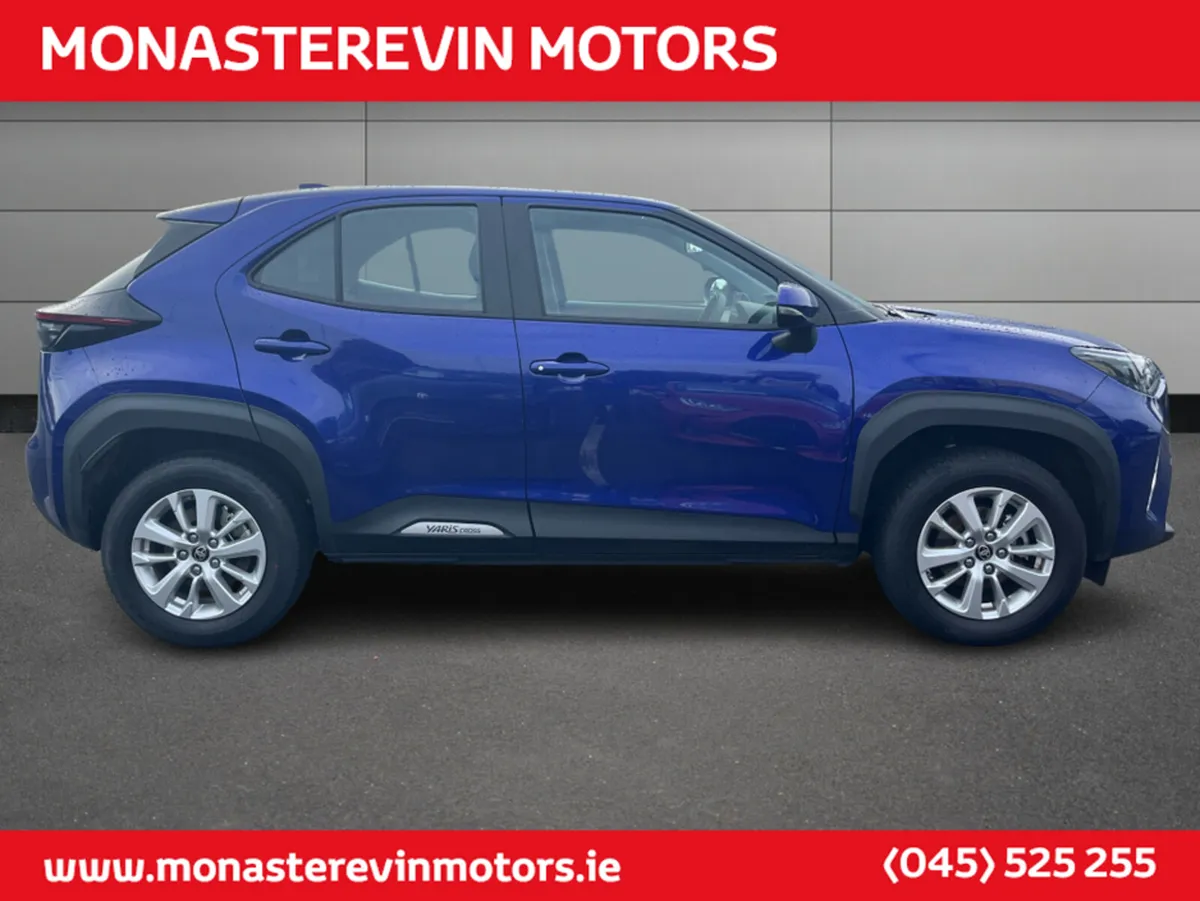 Toyota Yaris Cross LUNA - Image 4