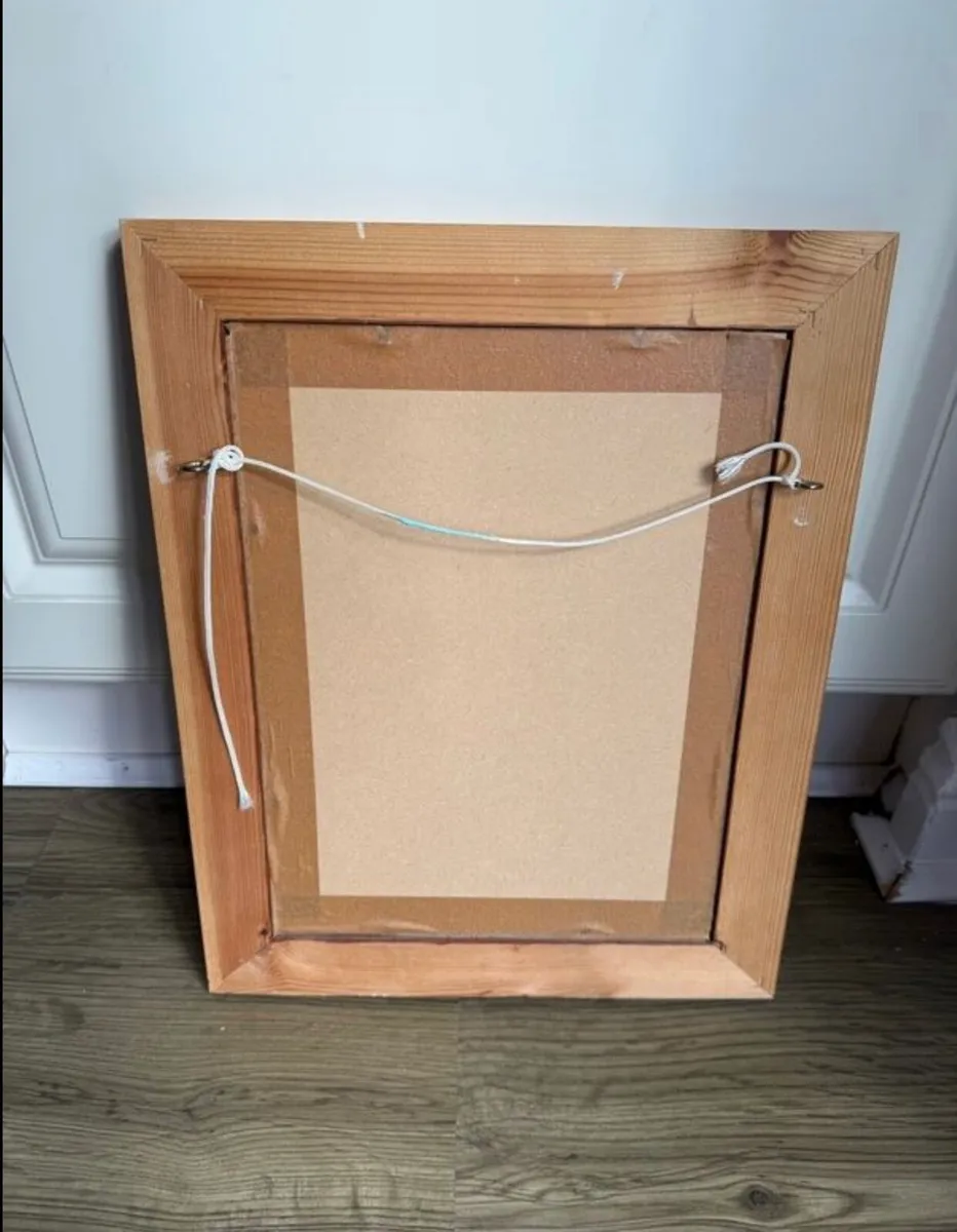 Wooden mirror in very good condition - Image 2
