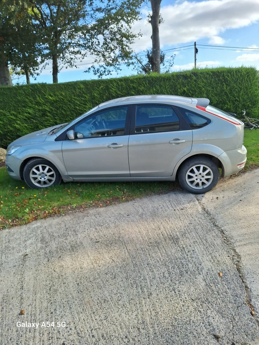 Ford Focus 2010 - Image 3