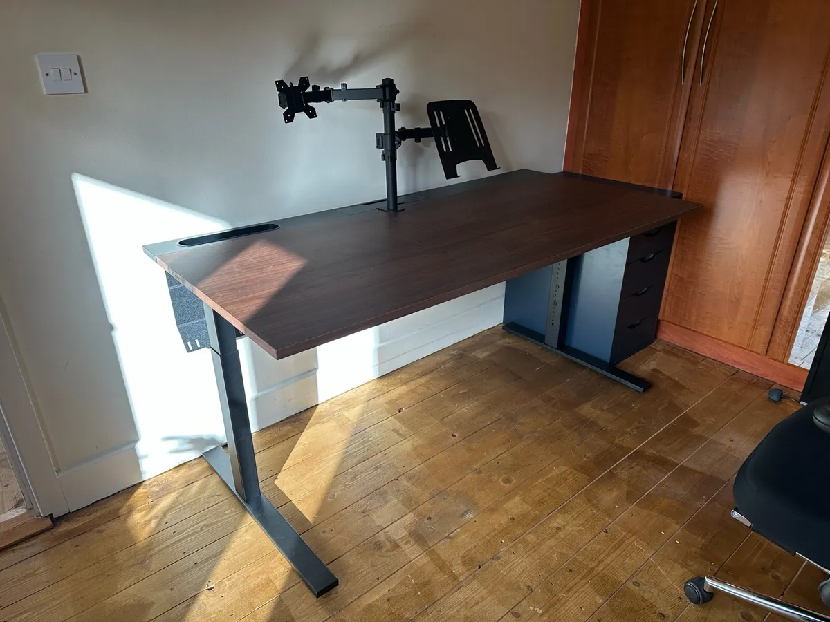 New desk from IKEA manual height adjustable - Image 1
