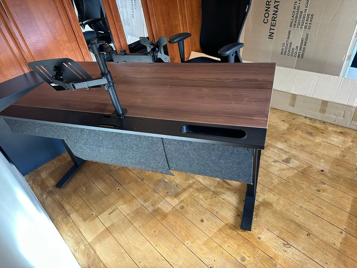 New desk from IKEA manual height adjustable - Image 3