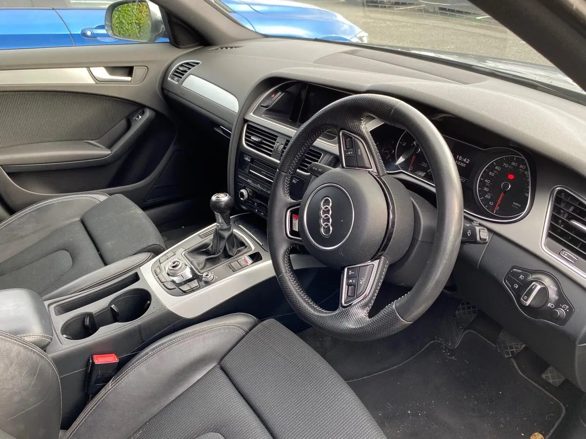 Audi A4 2014 - Image 4