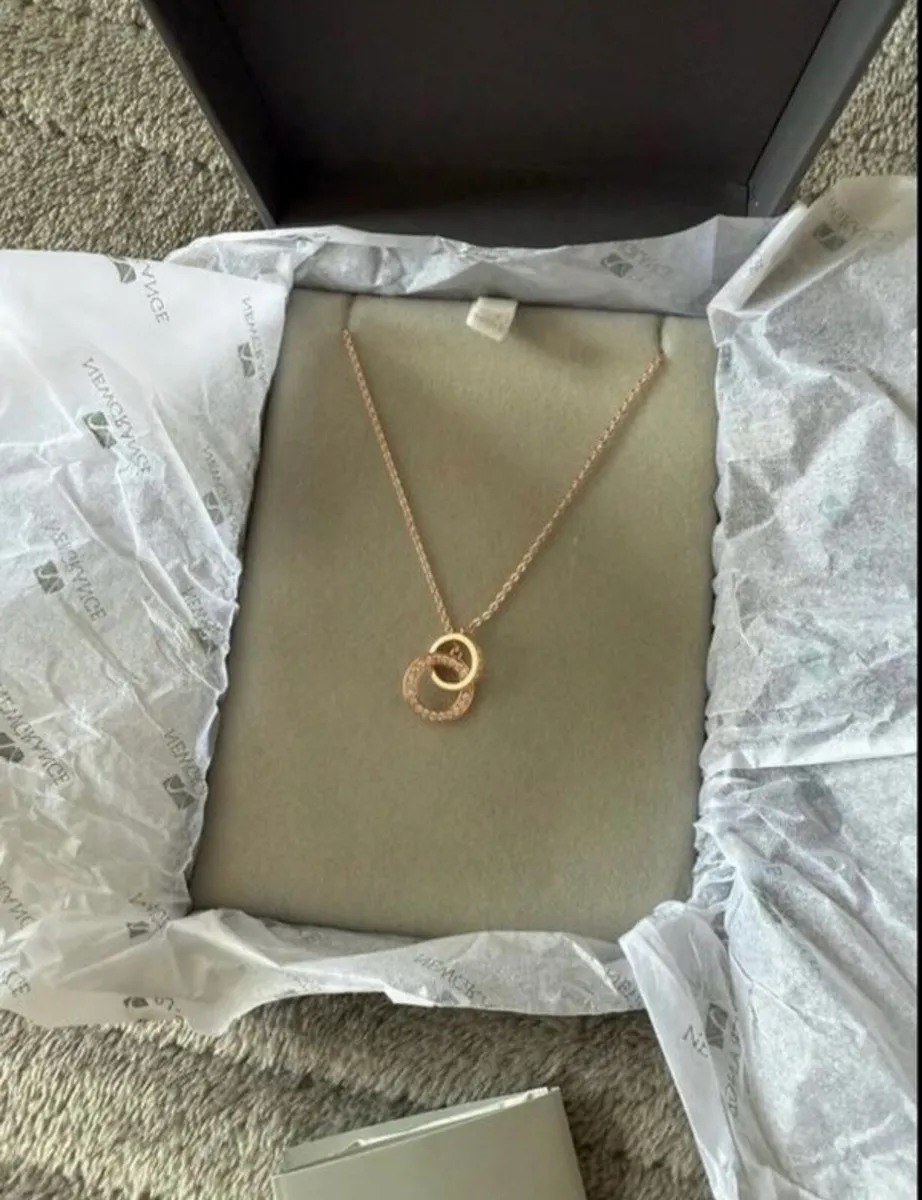 Brand new Newgrange rose gold necklace - Image 3