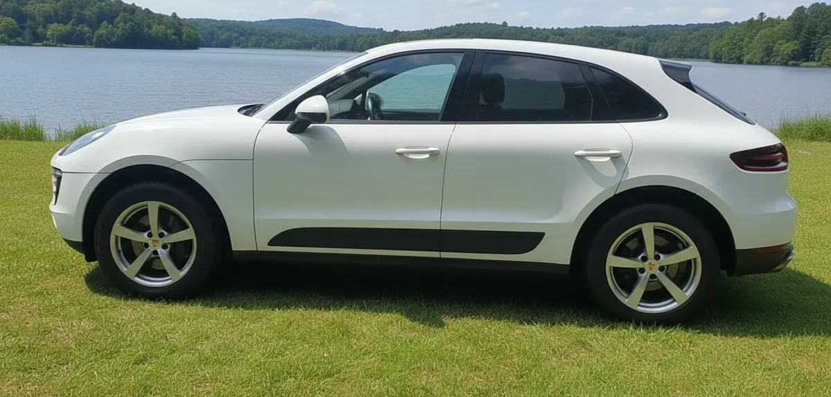 2015 Porsche Macan 2.0T PDK 4WD Euro 6 (s/s) 5dr - Image 4