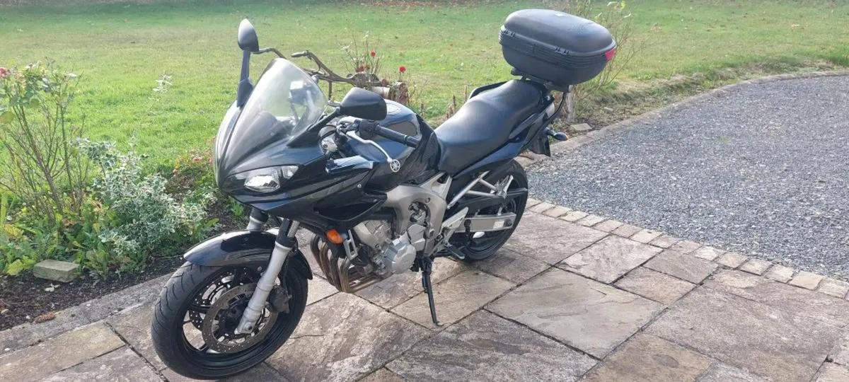YAMAHA FZ6 2006 - Image 2