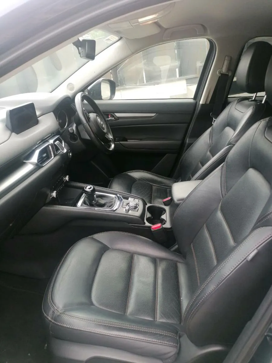 Mazda CX-5 2.2D EXECUTIVE L - Image 4