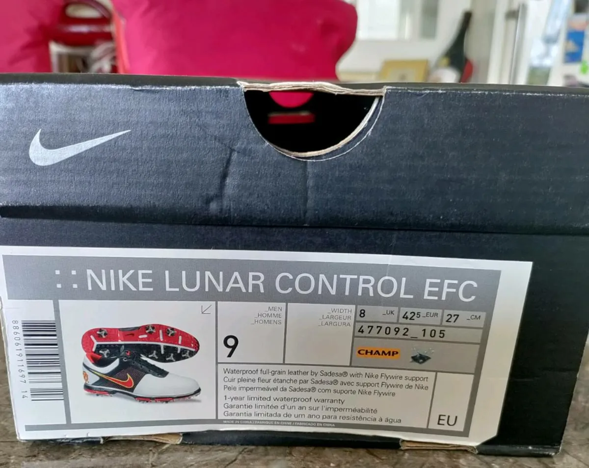 Nike Limited Edition Man.Utd golf shoes 8uk New - Image 2
