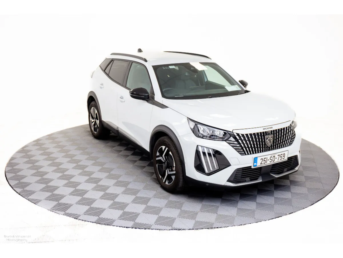 Peugeot 2008 Allure Hybrid Auto 145HP - Image 1