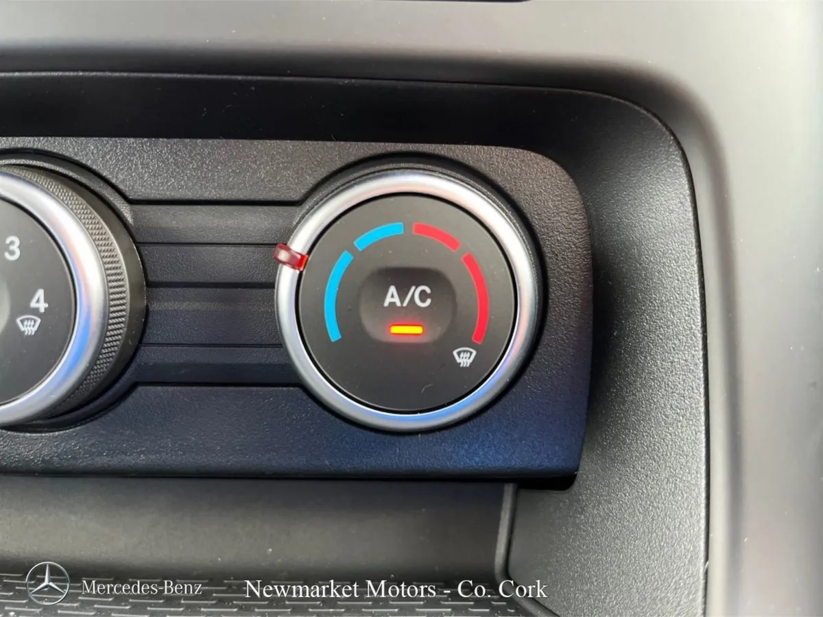 Mercedes-Benz Citan 110CDI TWO Seater Long Wheel - Image 4