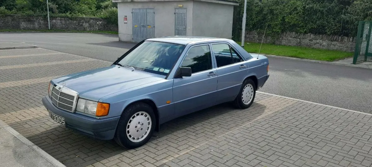 Mercedes w201  (190) - Image 1