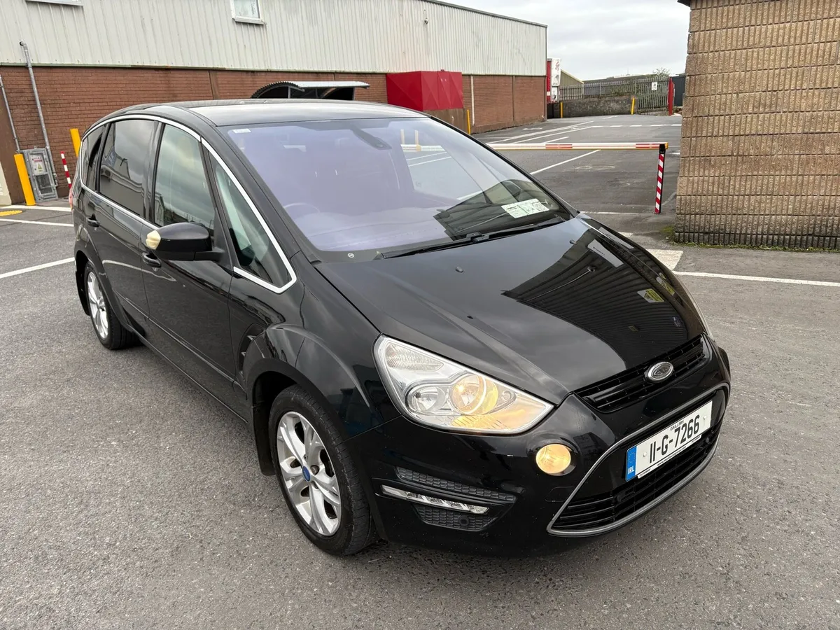 2011 FORD SMAX NCT 4-26 TITANIUM 7 SEATER !! - Image 1