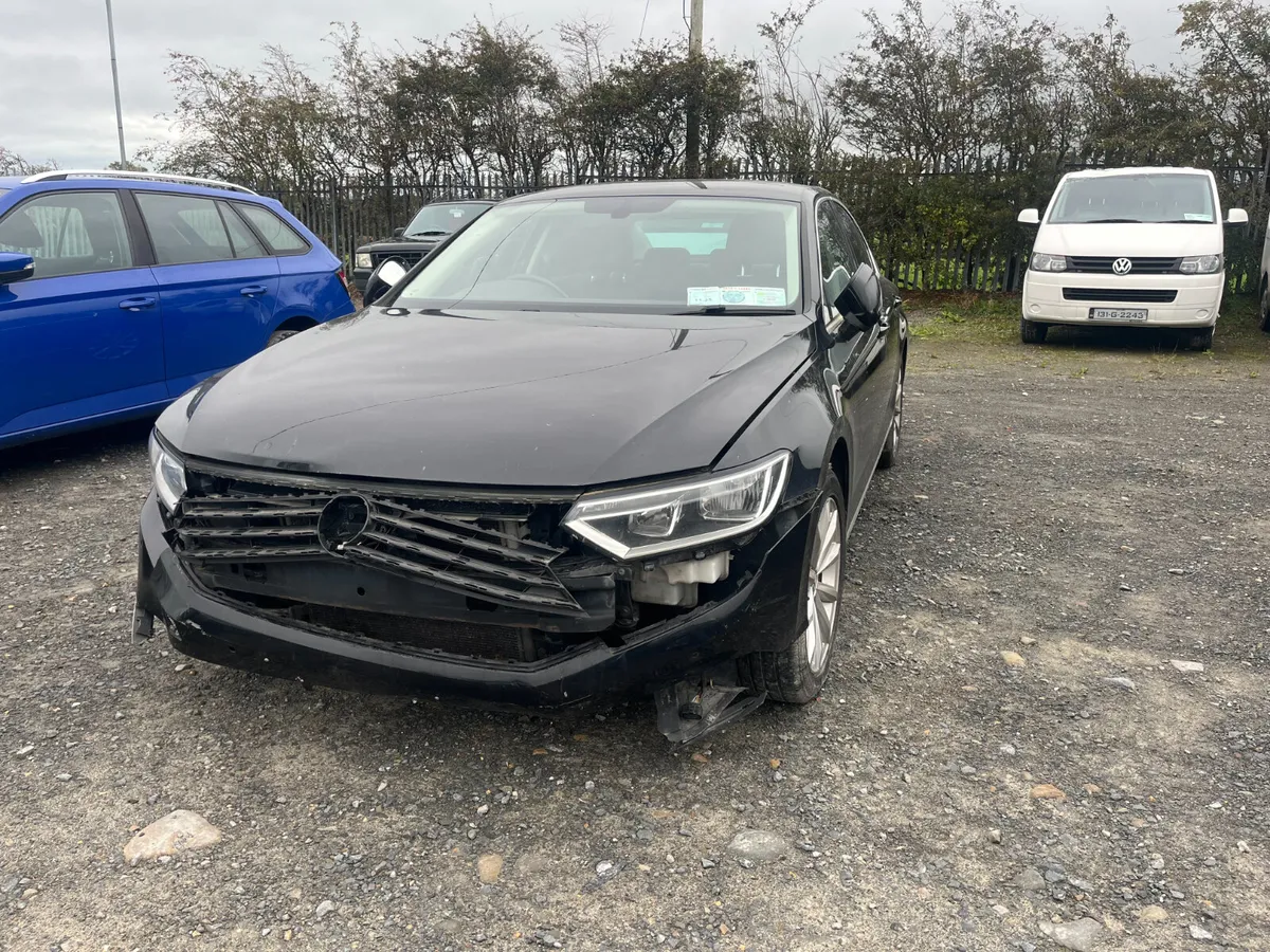 2016 VW Passat - Image 1