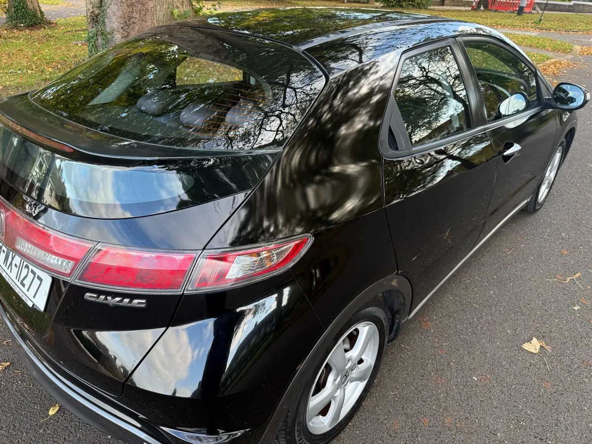 2009 Honda Civic LOW KMS - Image 3