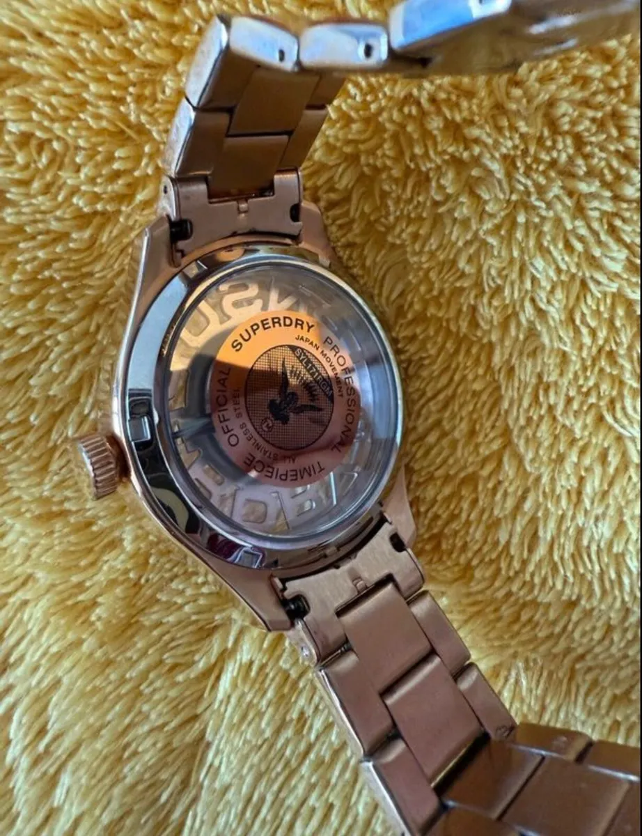 Brand new Superdry unisex rose gold watch - Image 4