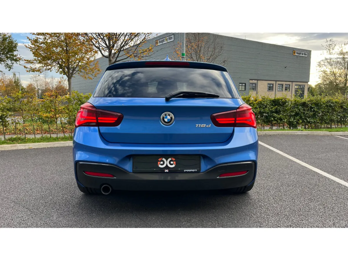 BMW 1-Series MSPORT SHADOW EDITION *FRESH NCT* - Image 4
