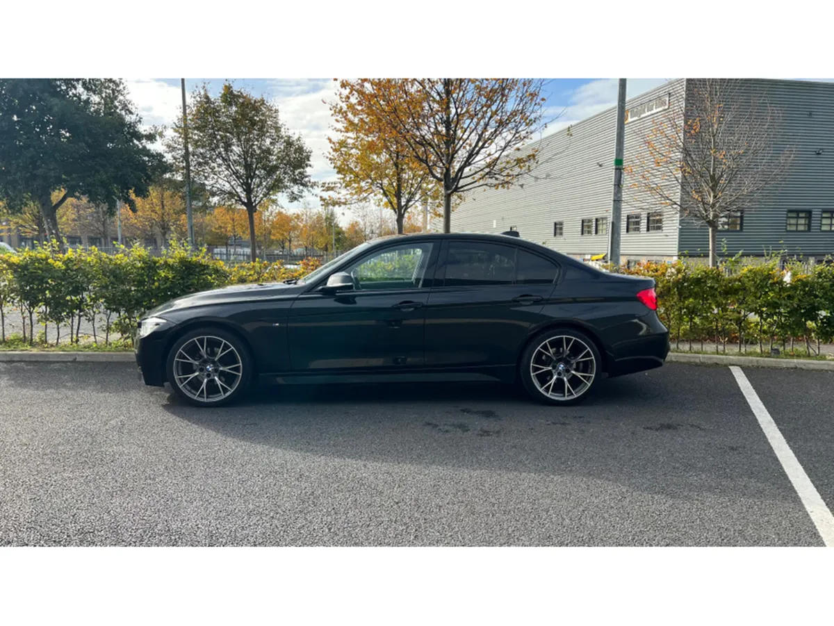 BMW 3-Series M SPORT 2.0 AUTO *FULL SERVICE HISTOR - Image 2