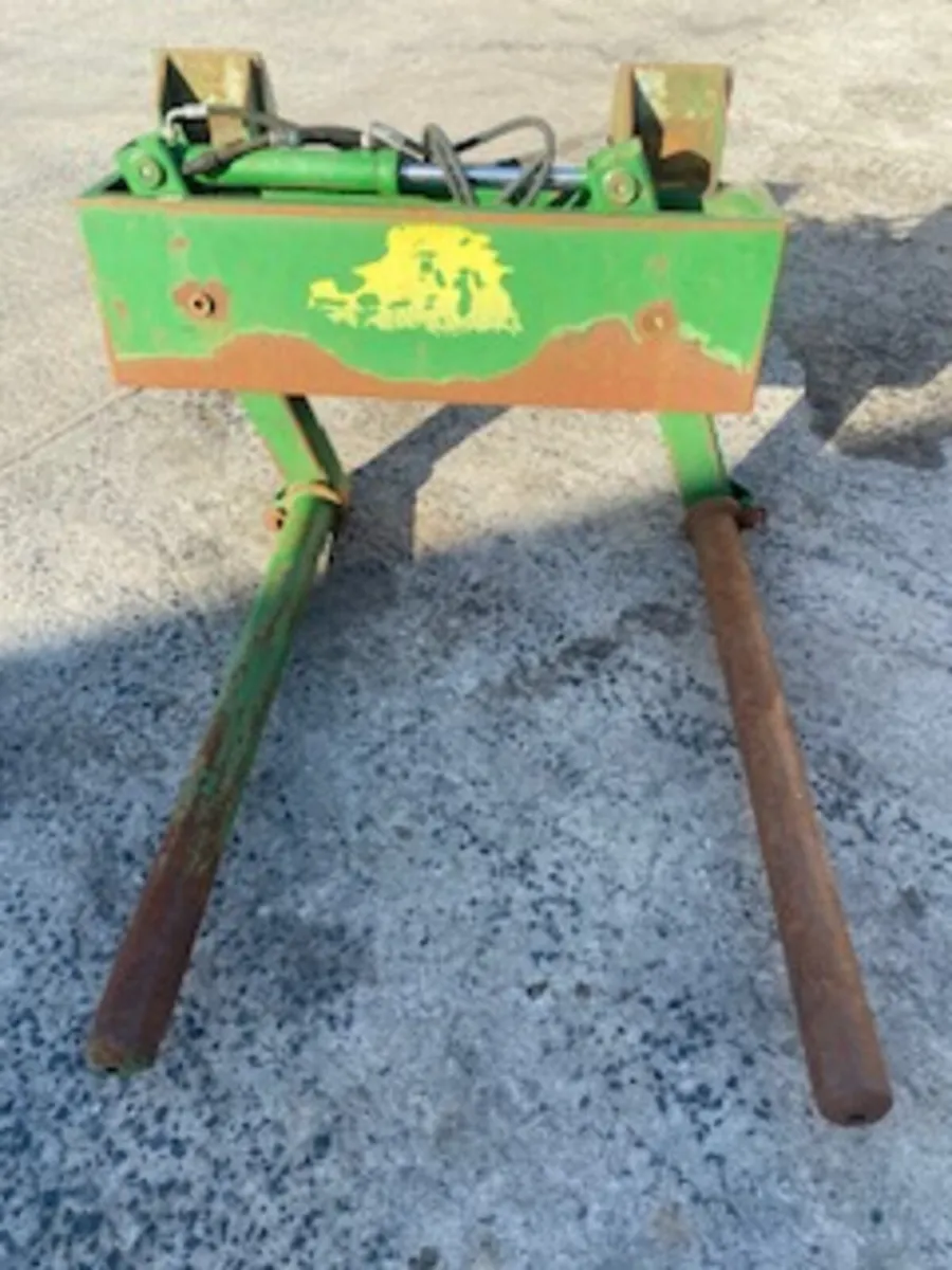 Mchale Bale Handler - Image 1