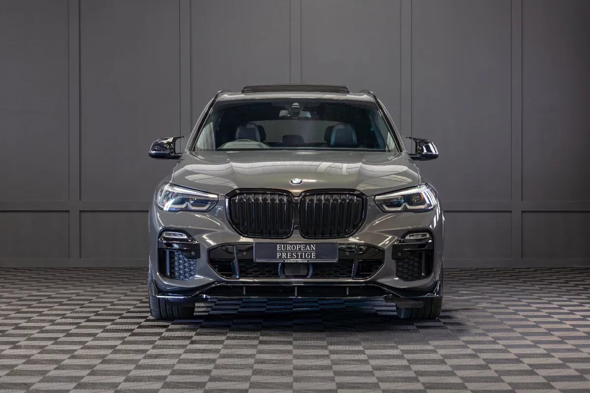 212 BMW X5 X-Drive 45e M-Sport - Image 2