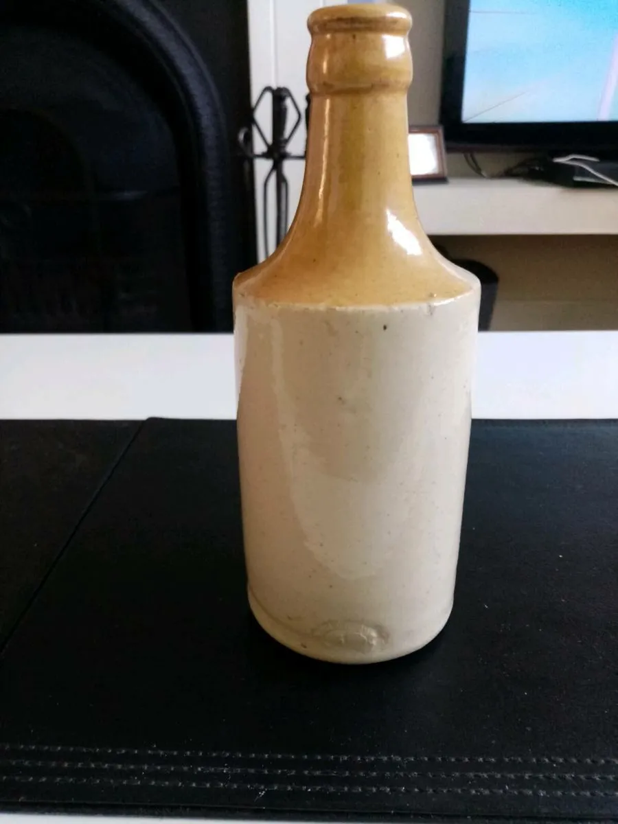 Antique Beamish Bandon Stoneware Bottle - Image 3