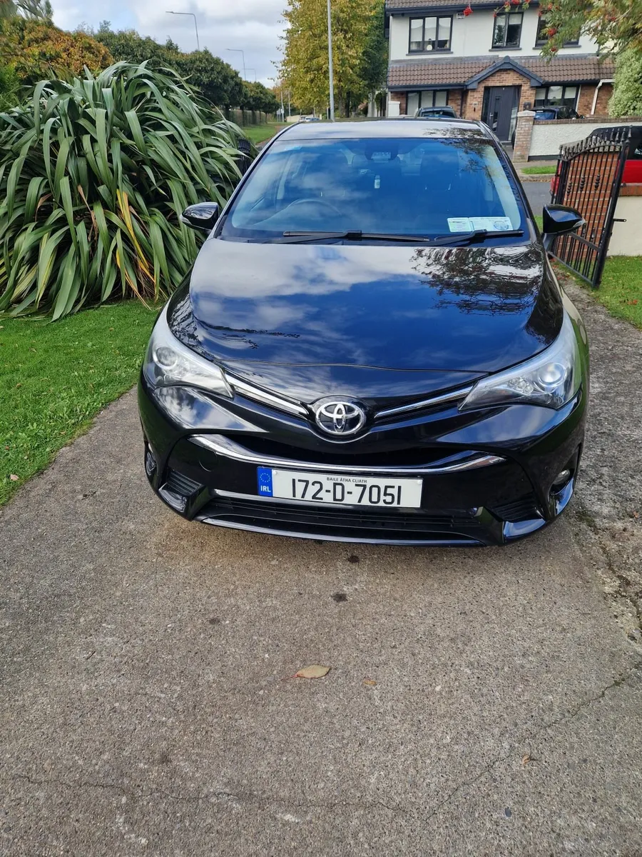 Toyota Avensis 2017 - Image 1