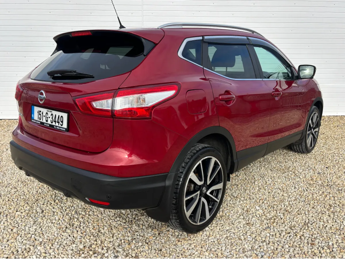 Nissan Qashqai 1.6 DSL AUTOMATIC SVE CVT LEATHER + - Image 3