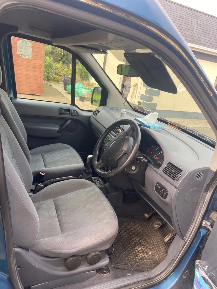 Ford Tourneo 2010 - Image 1