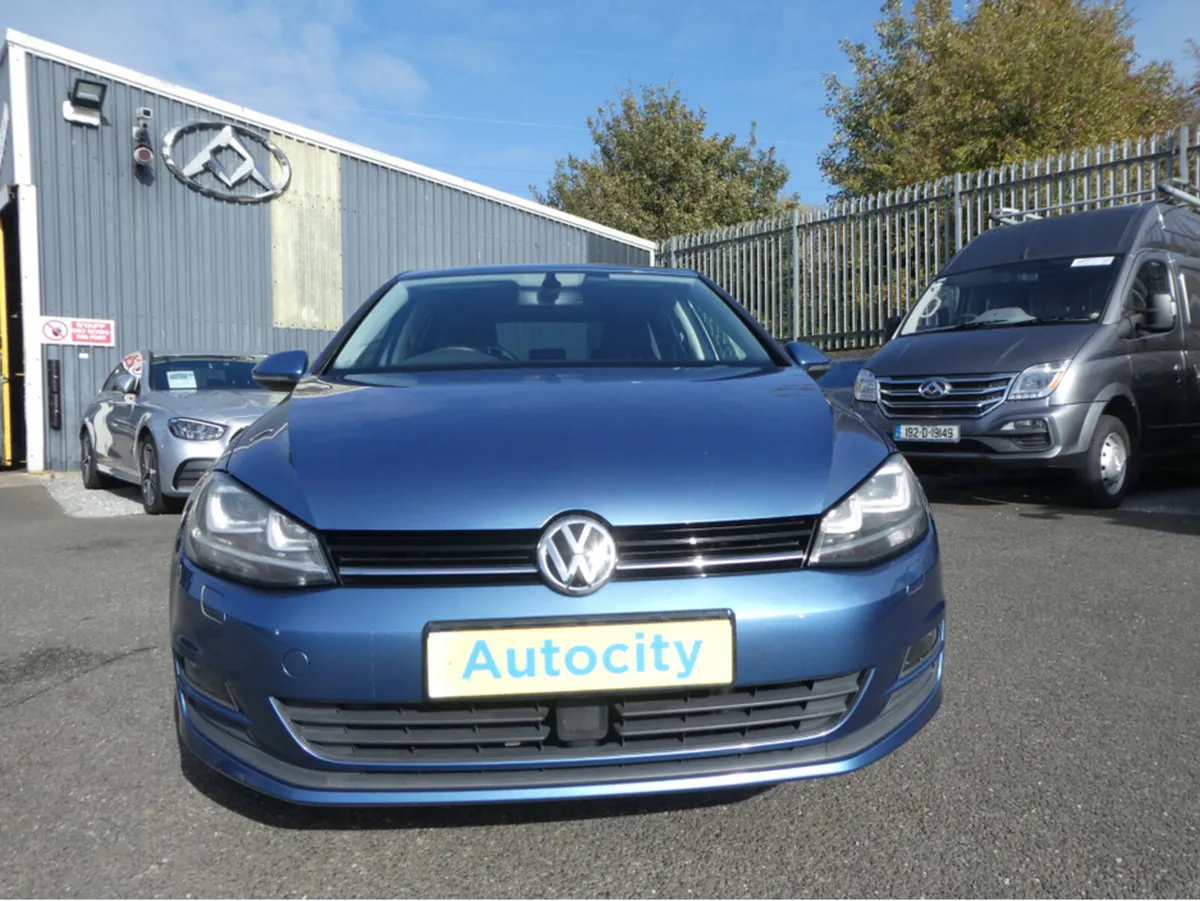Volkswagen Golf with NCT - Image 2