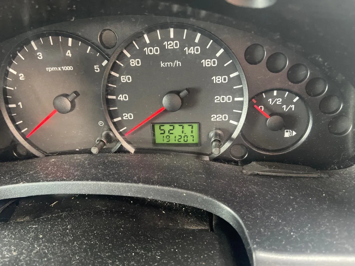 Ford Tourneo 2010 - Image 2