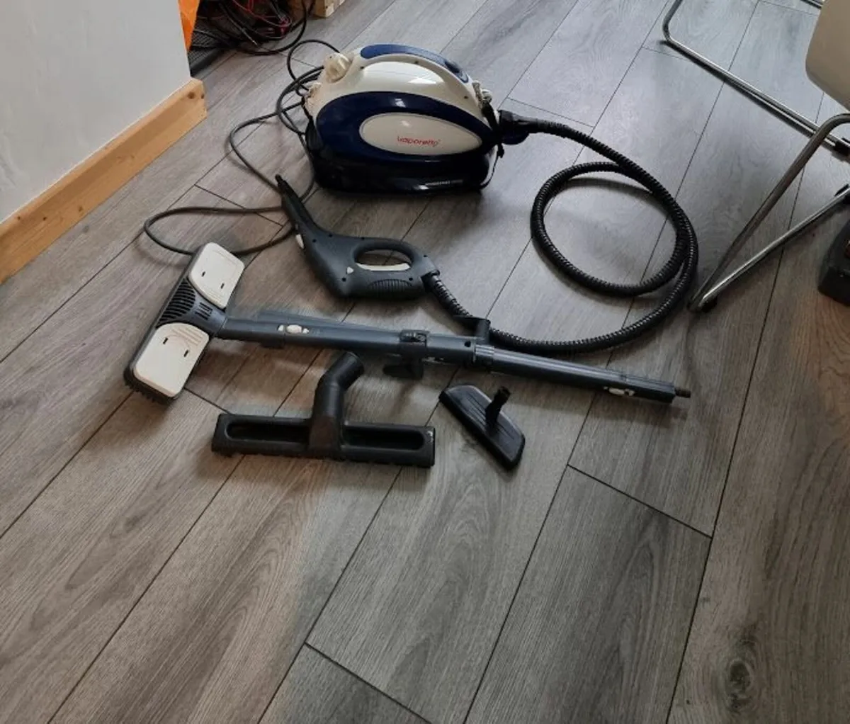 Vaporetto Go Steam Cleaner, 3.5 Bar, 0.75 L Tank - Image 1